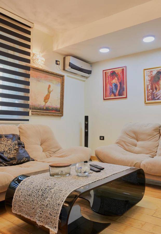 Diamond Butterfly Apartment Skopje Luaran gambar