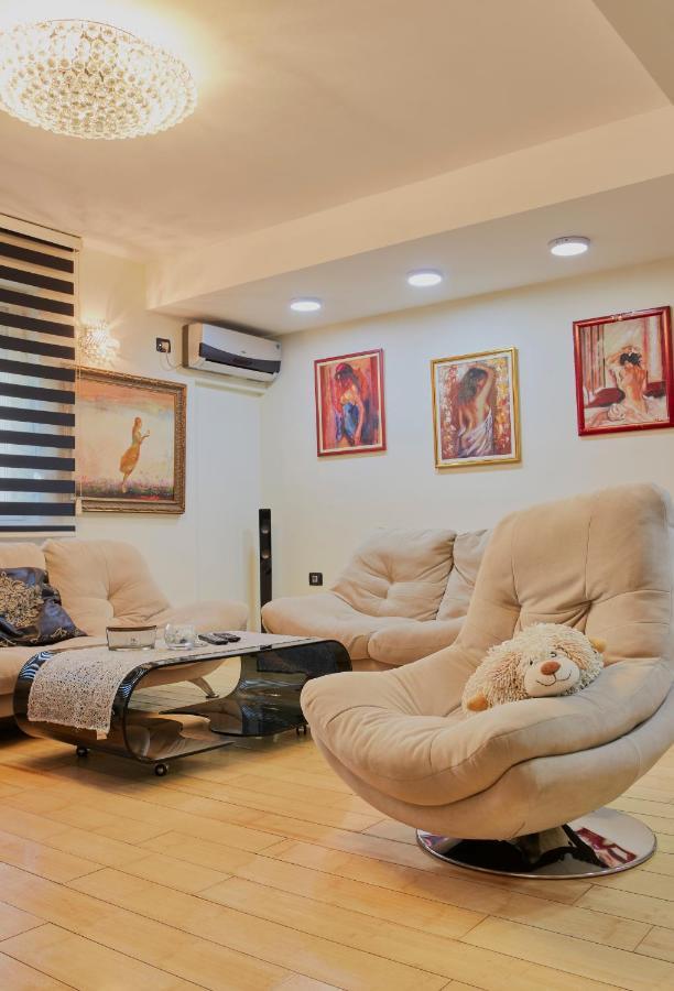 Diamond Butterfly Apartment Skopje Luaran gambar