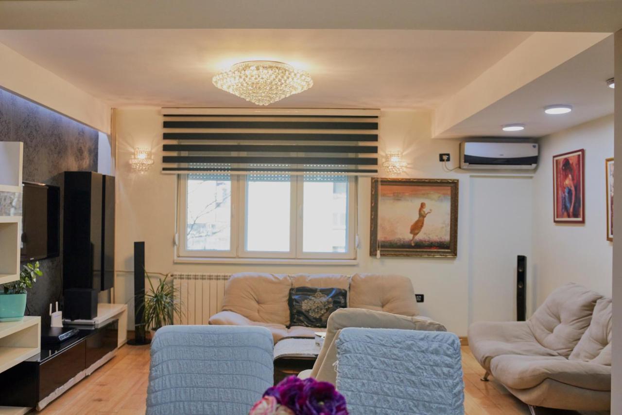 Diamond Butterfly Apartment Skopje Luaran gambar